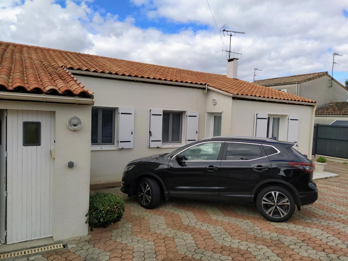 Maison Plain Pied Avec Jardin, Terrasse Et Veranda Cognac Eksteriør bilde